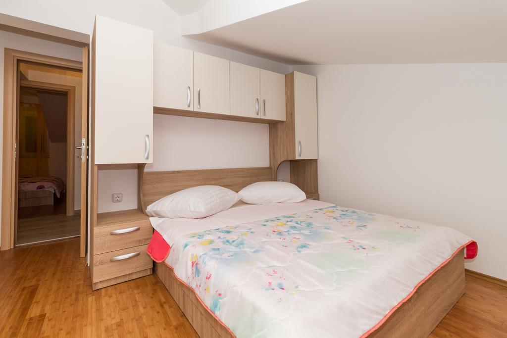 Apartments Villa-Ines Center Vodice Dış mekan fotoğraf