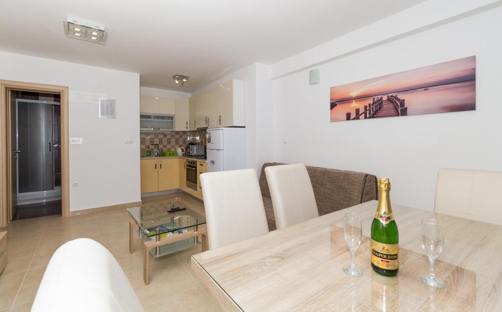 Apartments Villa-Ines Center Vodice Dış mekan fotoğraf