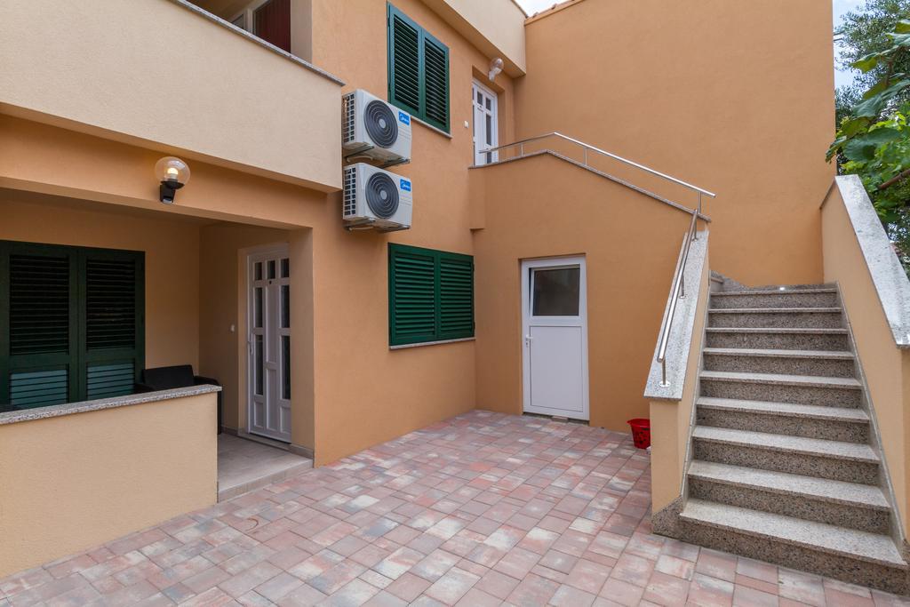 Apartments Villa-Ines Center Vodice Dış mekan fotoğraf